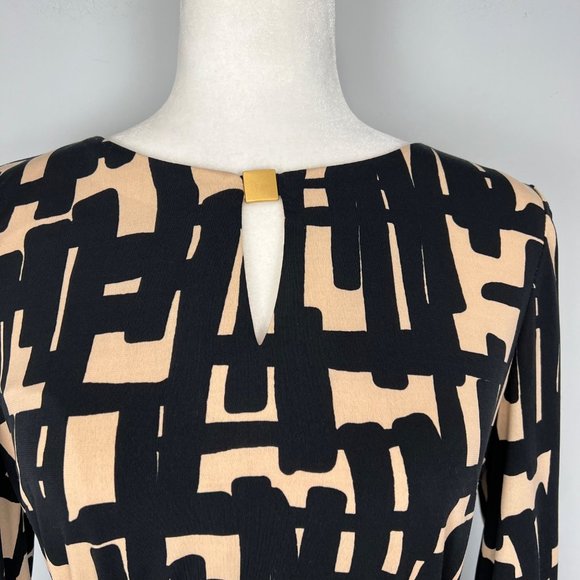 Tahari Womens Long Sleeve Belted Dress Tan Black Abstract Geo Print size 2 - Picture 3 of 12